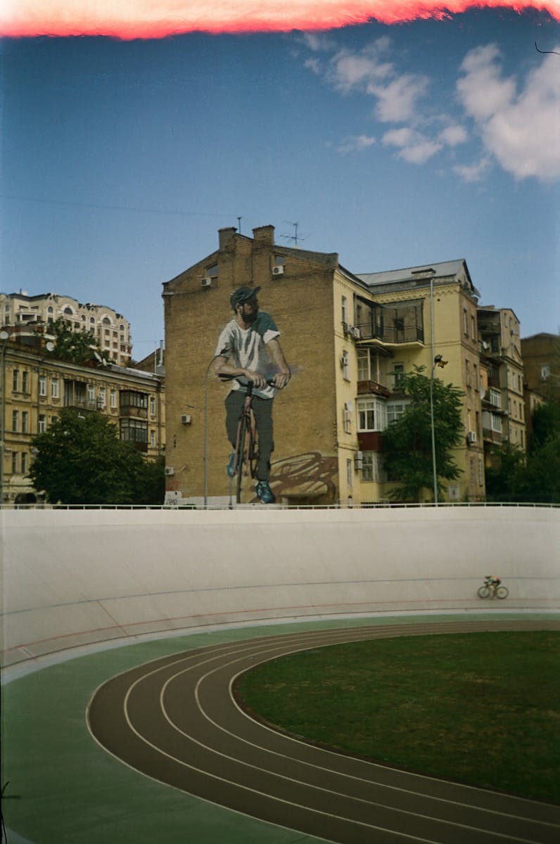 Cycling track